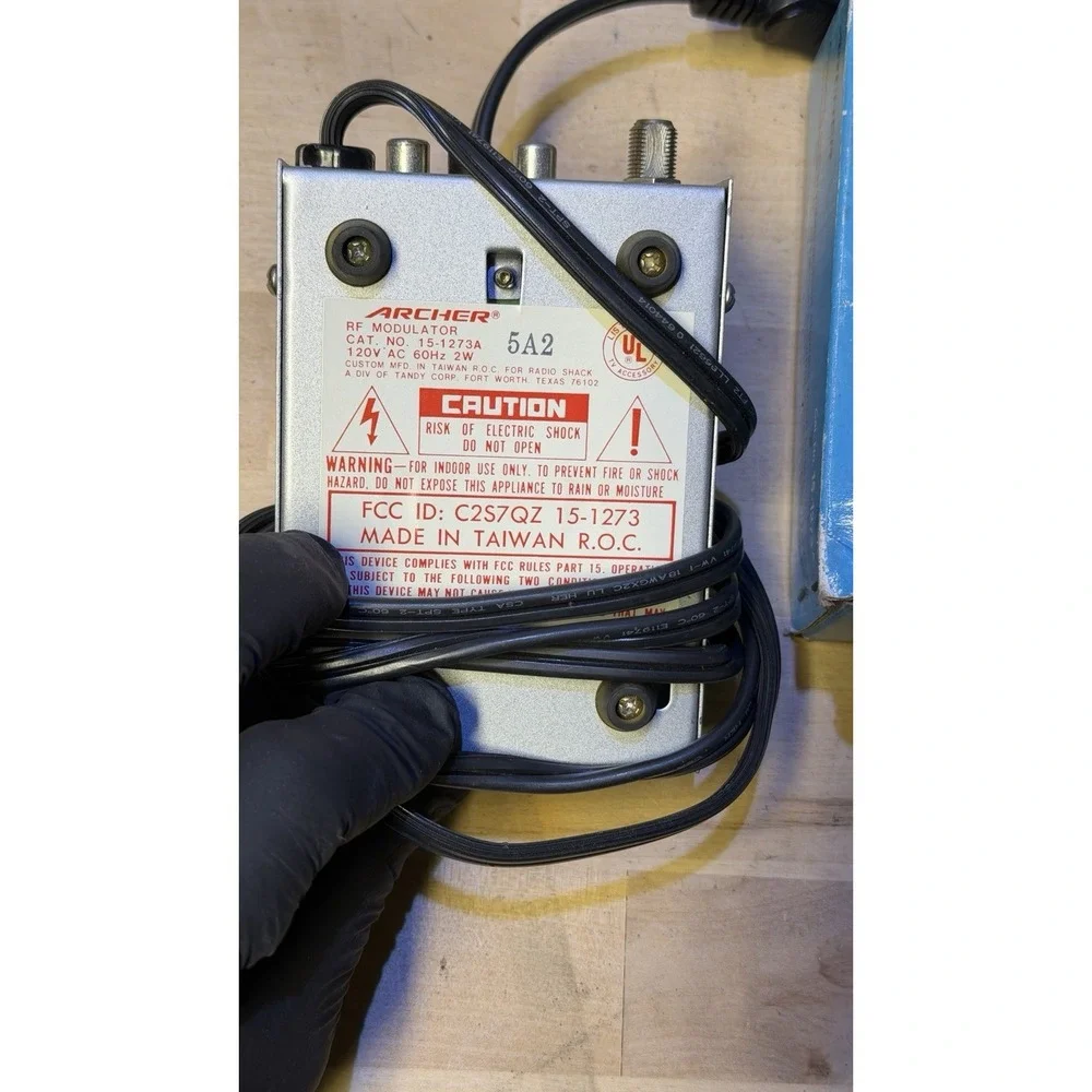 Archer Video/Computer RF Modulator Cat No 15-1273A w Box‎ Channel 3/4